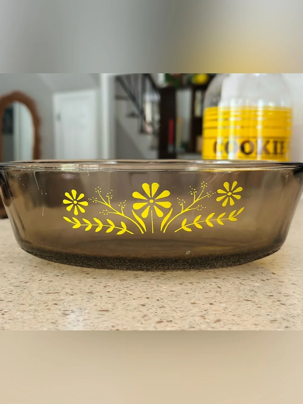 Vintage yellow daisy and smoked amber casserole dish